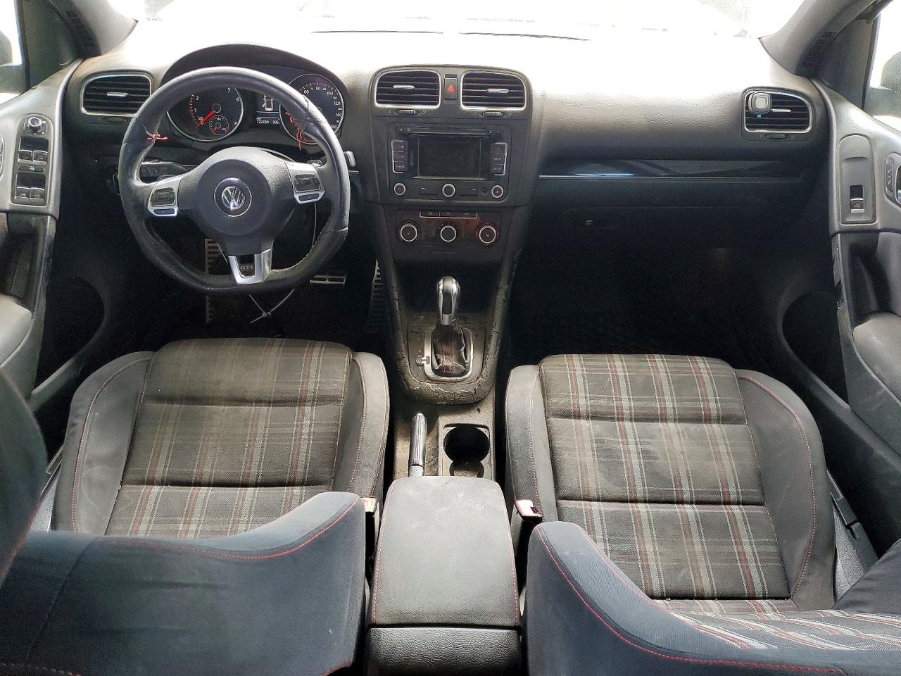 2011 VOLKSWAGEN GTI