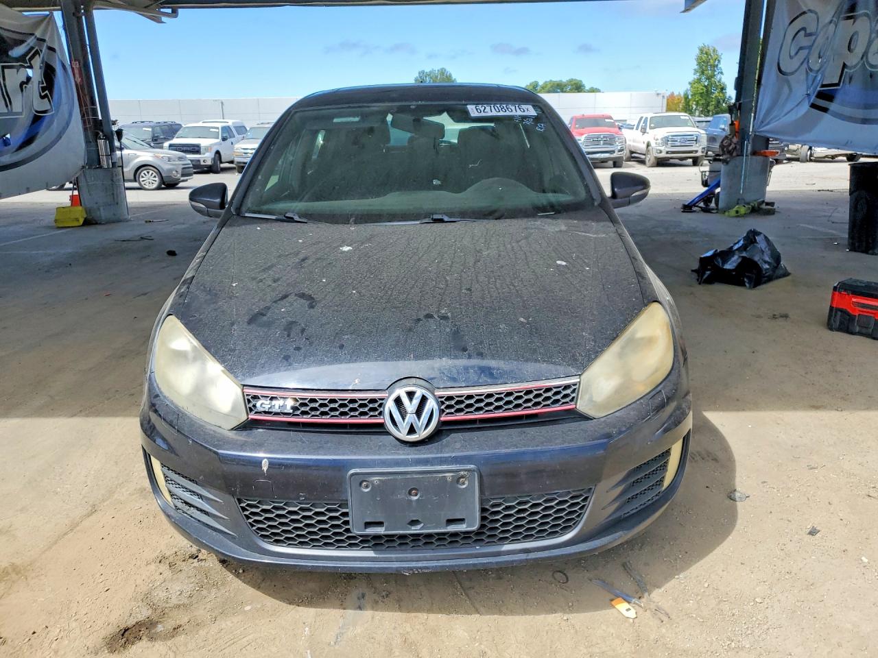 2011 VOLKSWAGEN GTI