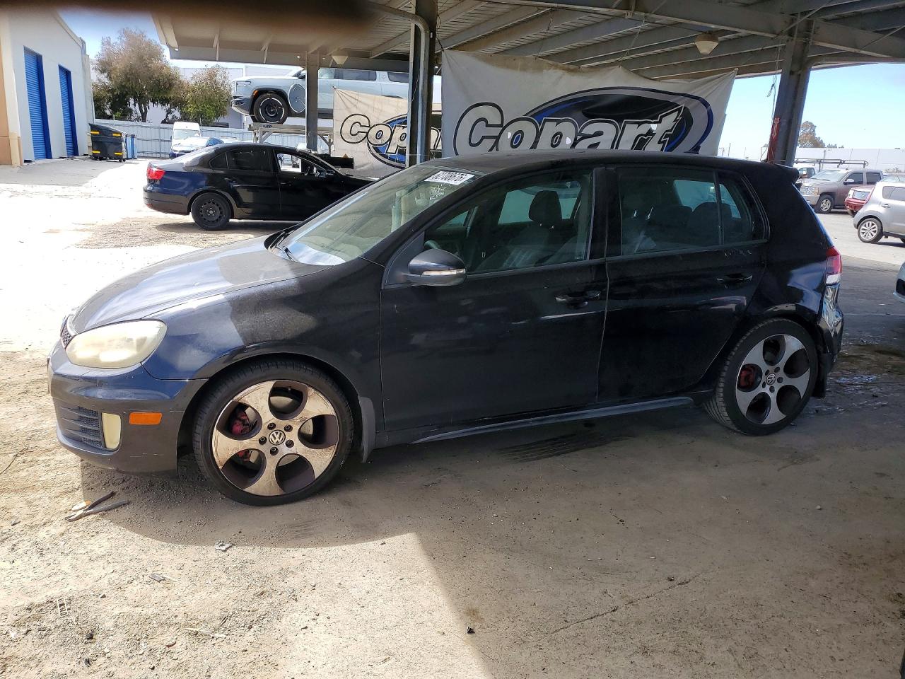 2011 VOLKSWAGEN GTI