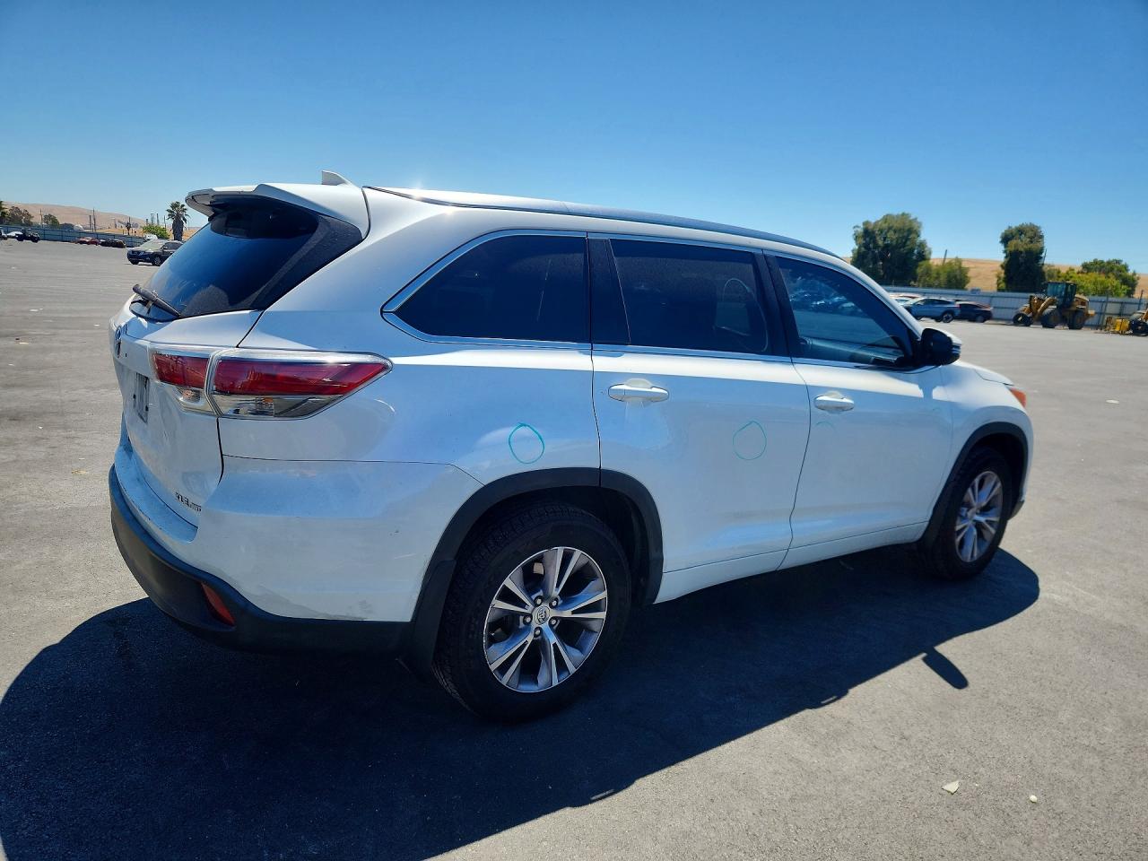 2015 TOYOTA HIGHLANDER