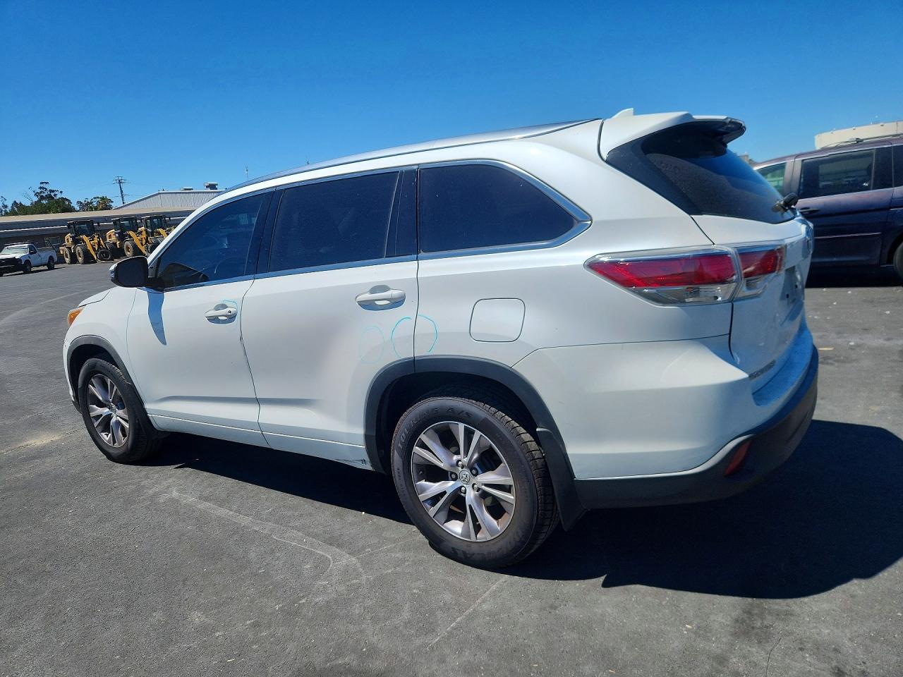 2015 TOYOTA HIGHLANDER