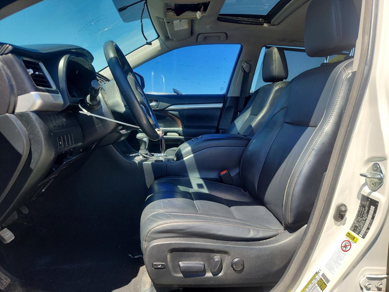 2015 TOYOTA HIGHLANDER