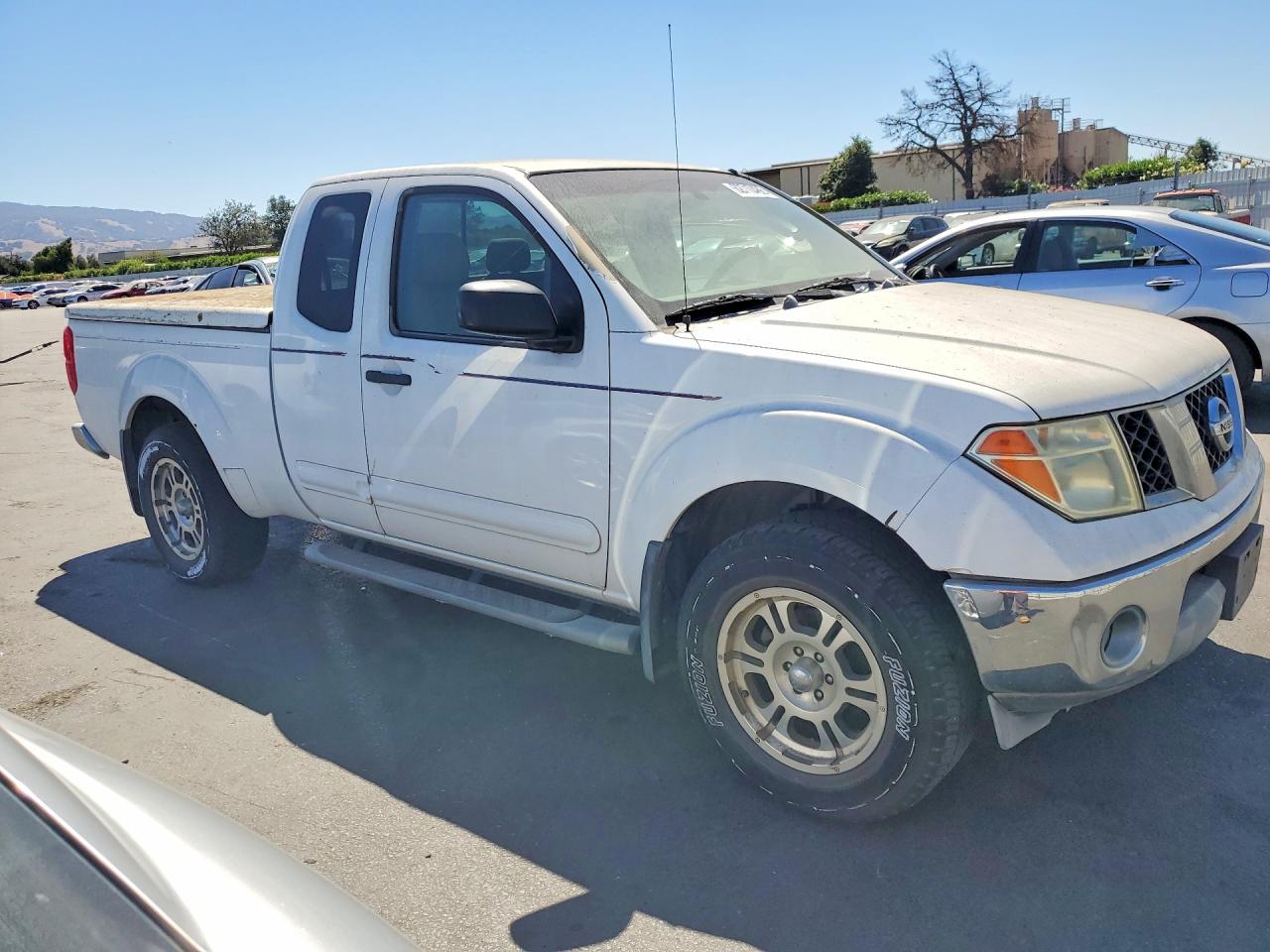 2005 NISSAN FRONTIER