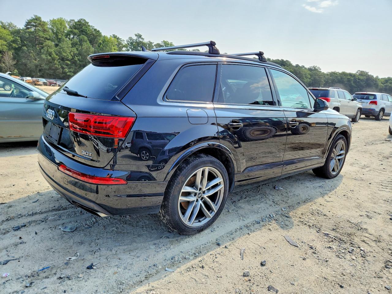 2017 AUDI Q7
