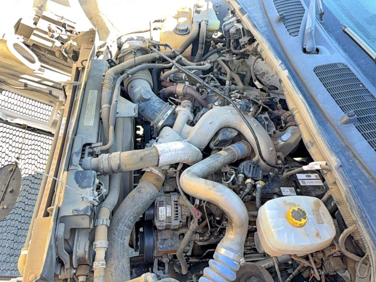 2022 FORD F650