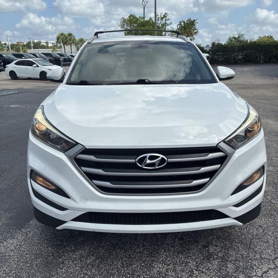 2017 HYUNDAI TUCSON