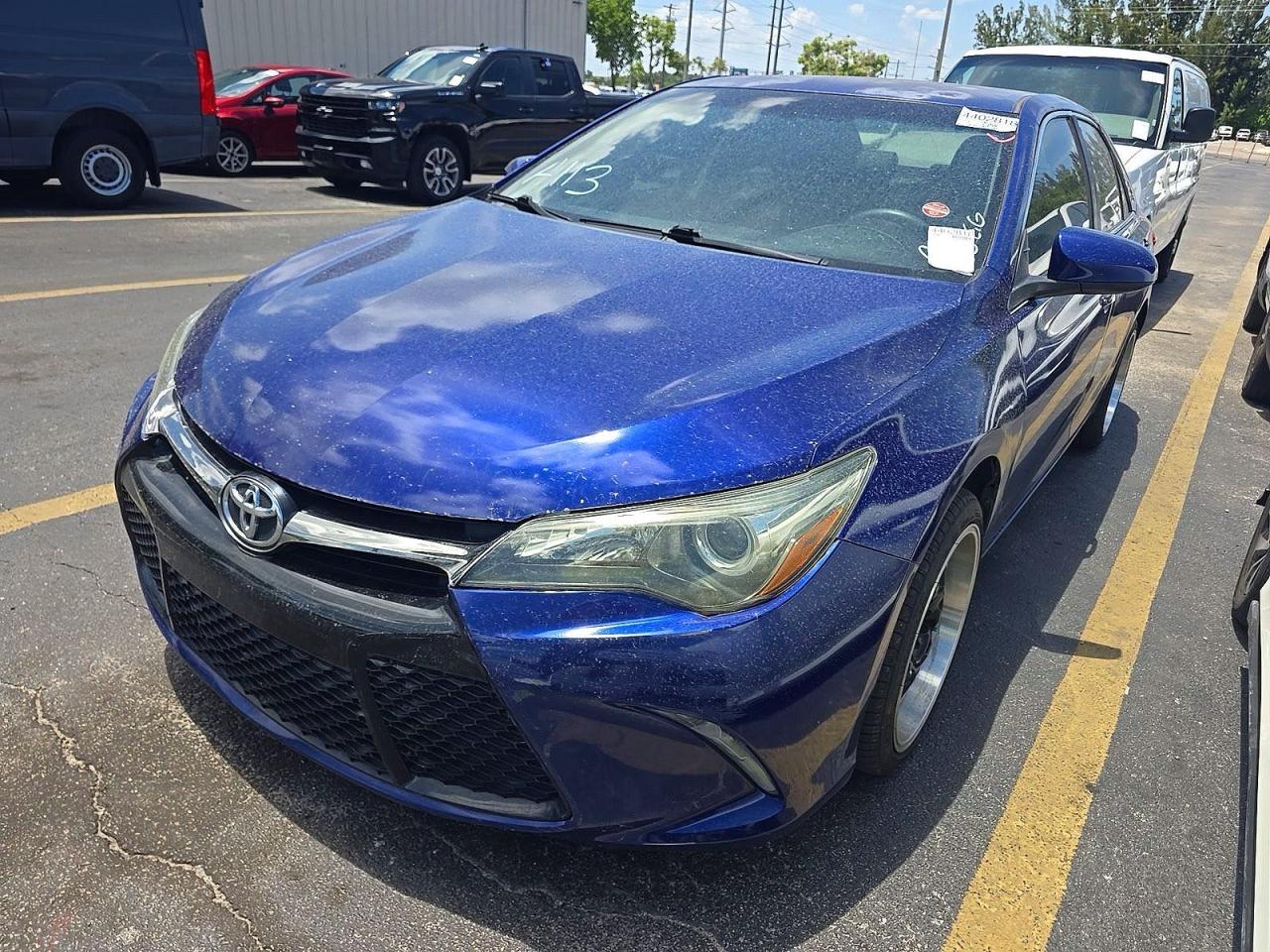2015 TOYOTA CAMRY