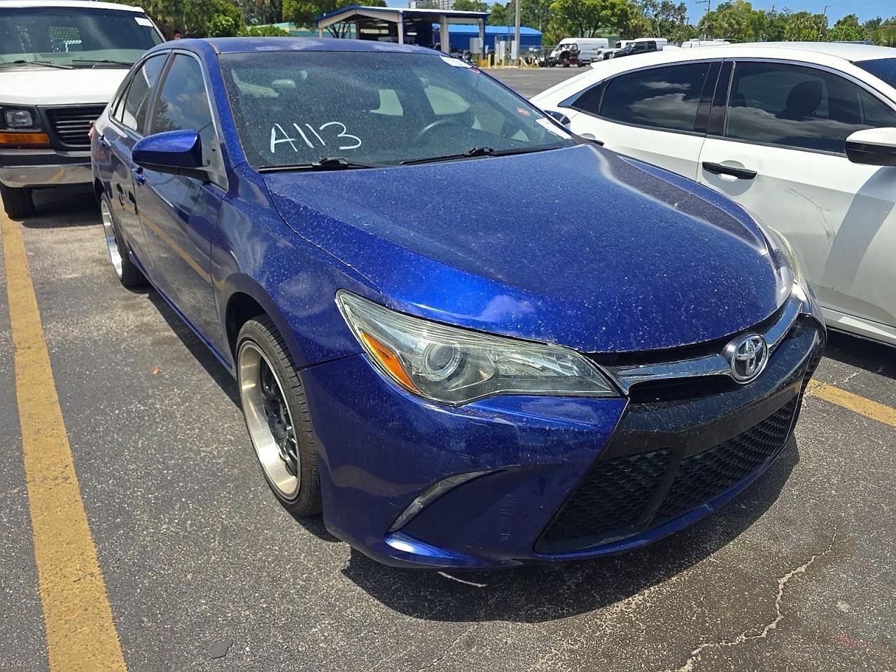 2015 TOYOTA CAMRY