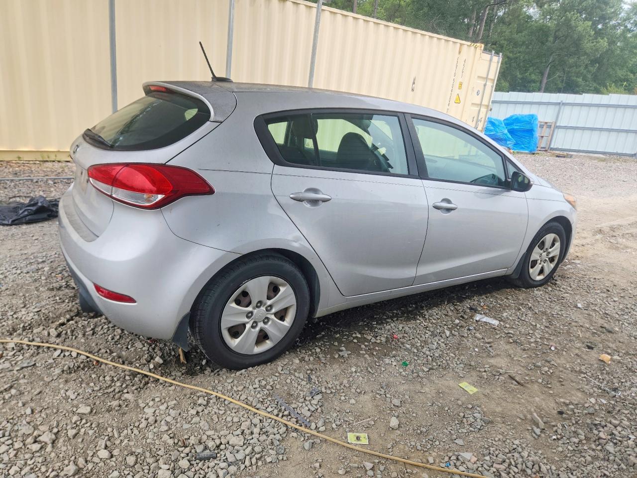 2016 KIA FORTE5 LX