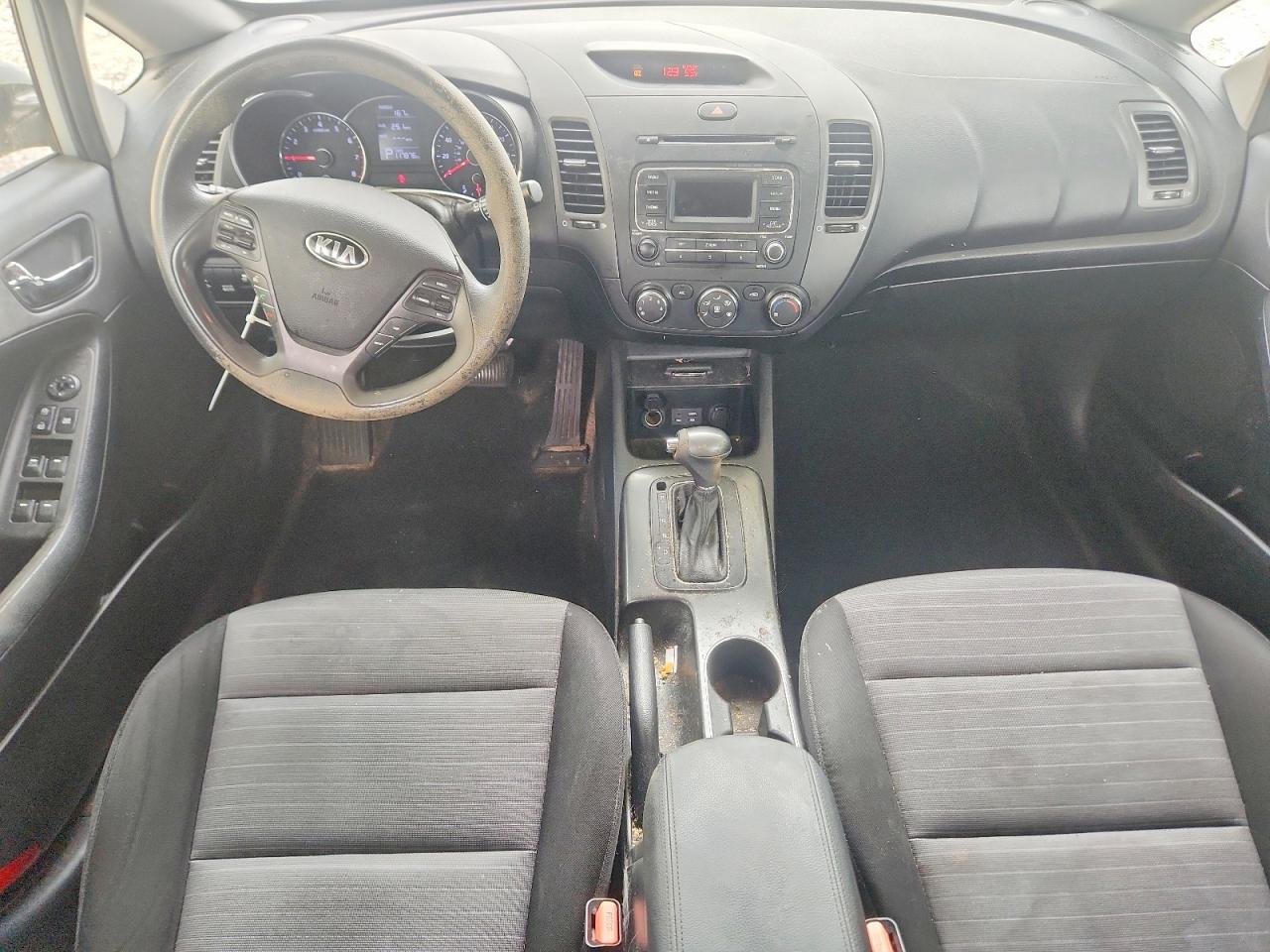 2016 KIA FORTE5 LX