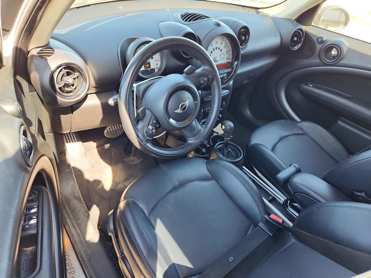 2013 MINI COOPER