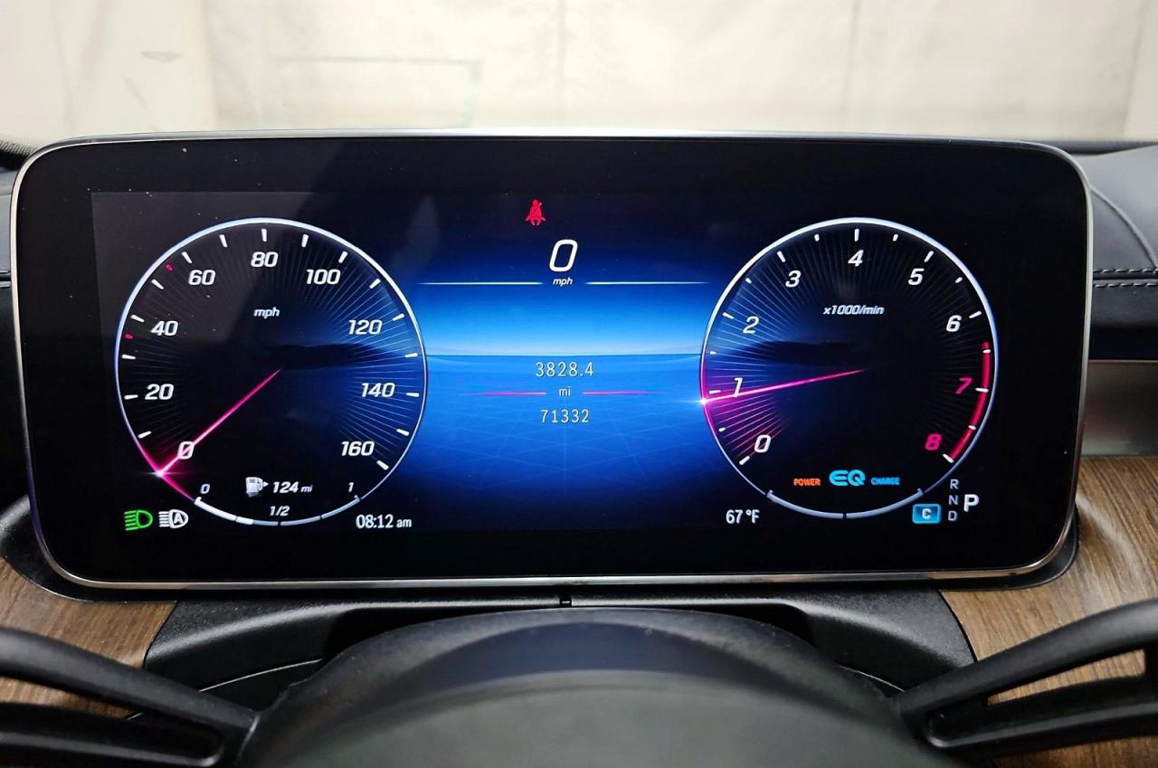 2022 MERCEDES-BENZ C-CLASS