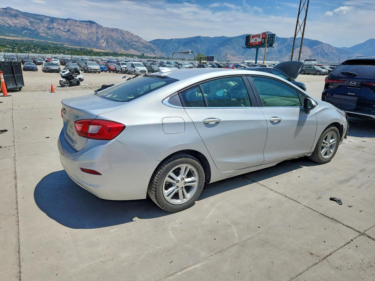 2018 CHEVROLET CRUZE