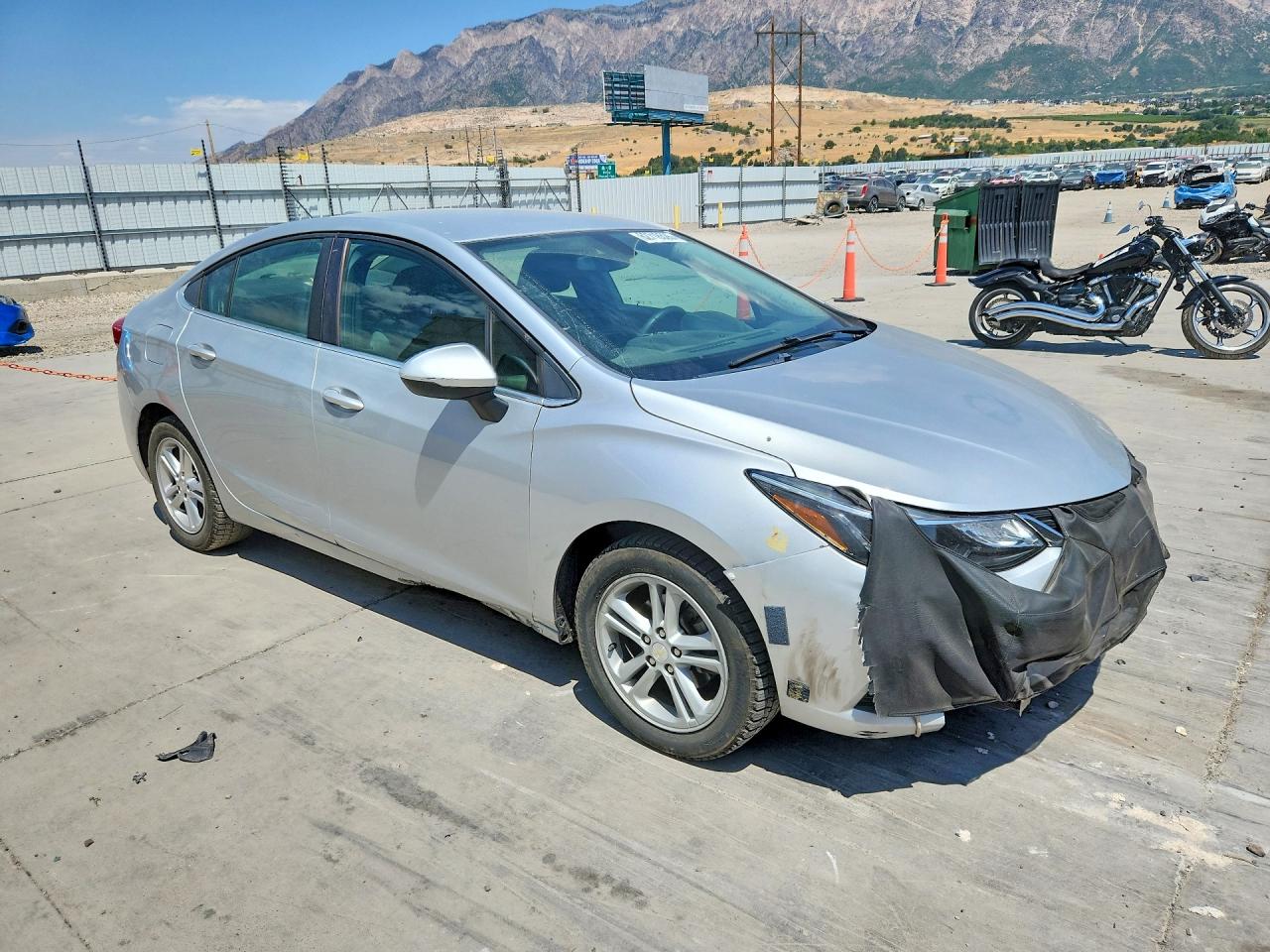 2018 CHEVROLET CRUZE