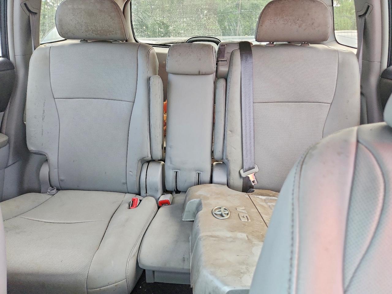 2013 TOYOTA HIGHLANDER