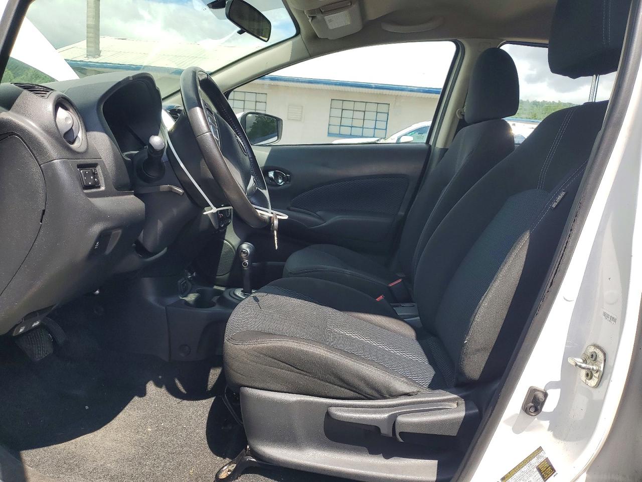 2017 NISSAN VERSA