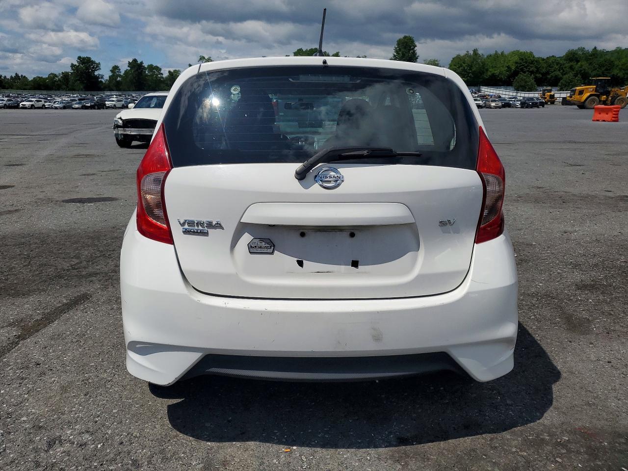 2017 NISSAN VERSA
