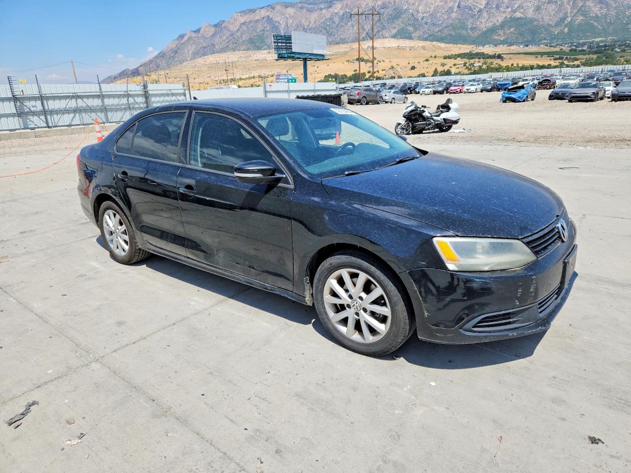 2012 VOLKSWAGEN JETTA