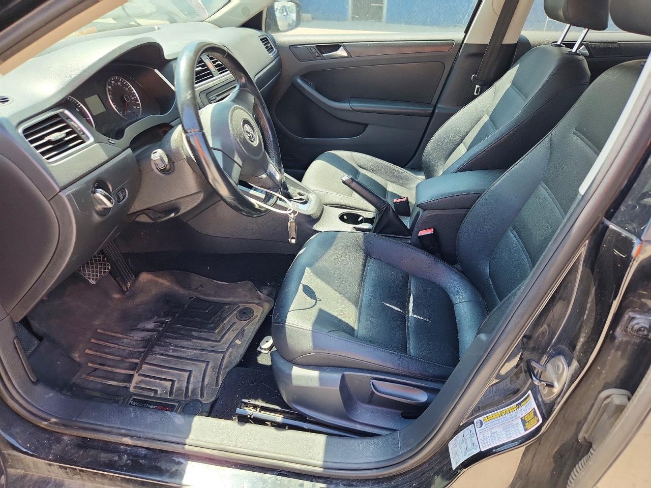 2012 VOLKSWAGEN JETTA