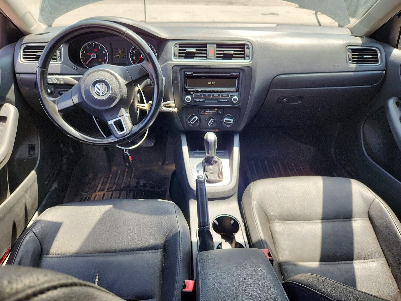 2012 VOLKSWAGEN JETTA