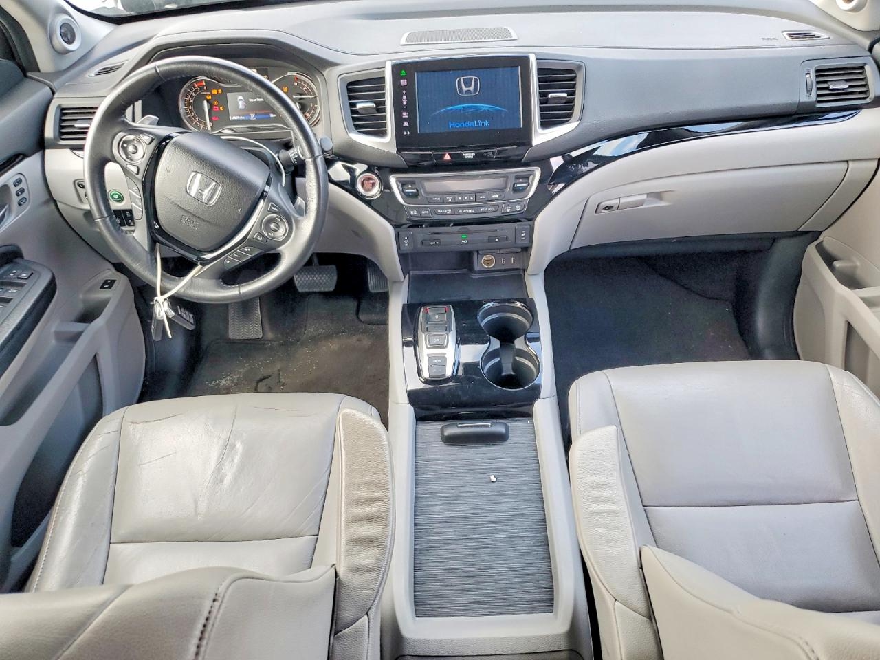 2016 HONDA PILOT