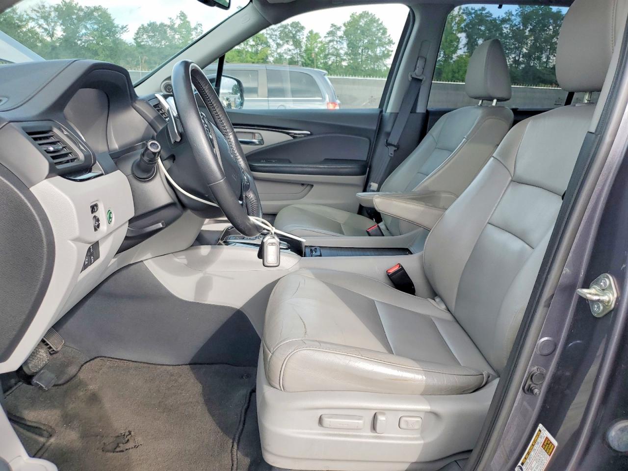 2016 HONDA PILOT