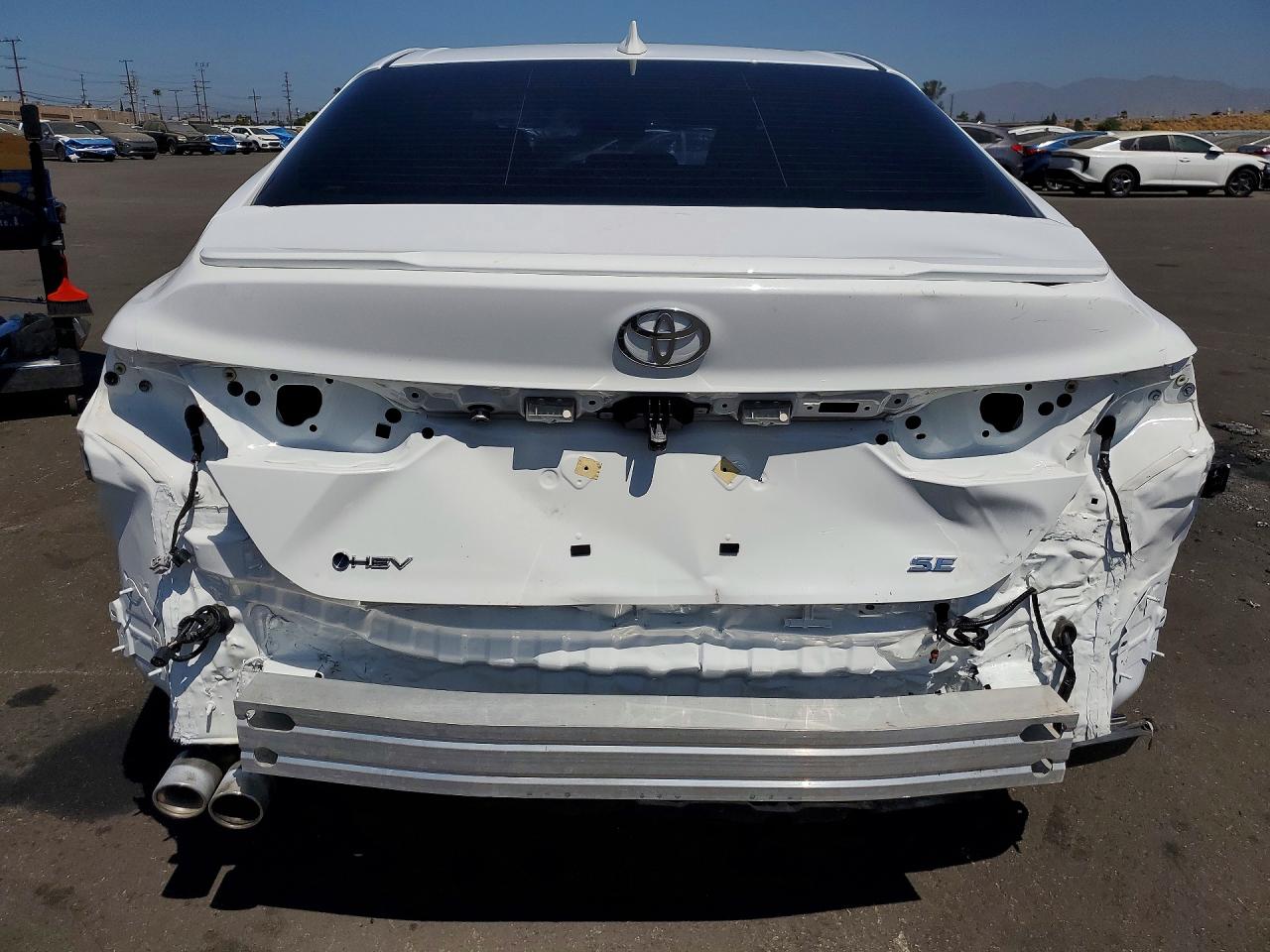 2025 TOYOTA CAMRY