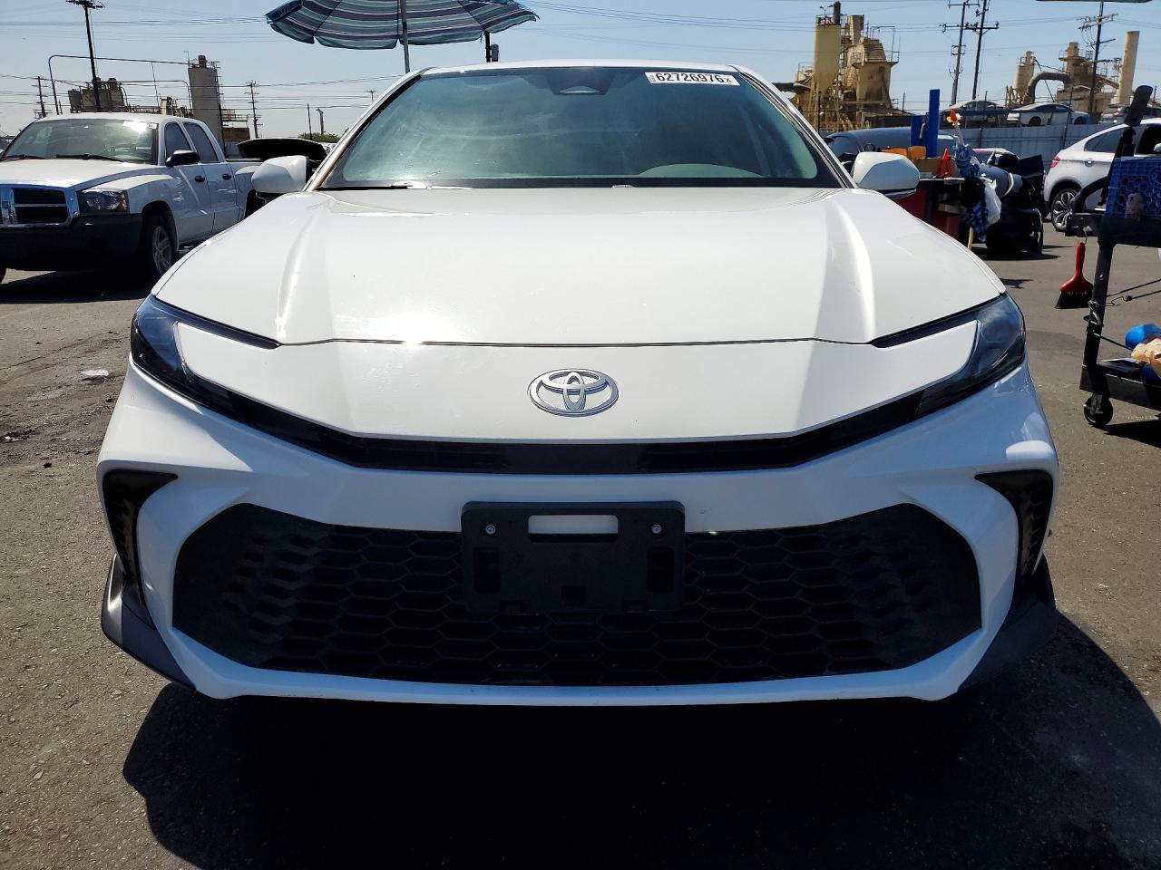 2025 TOYOTA CAMRY