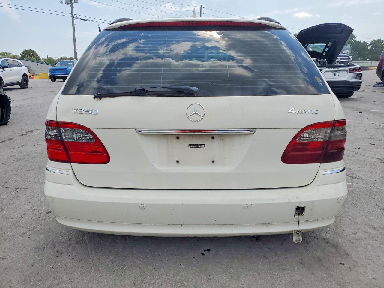 2008 MERCEDES-BENZ E-CLASS