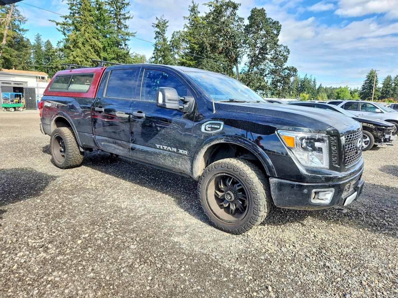 2016 NISSAN TITAN