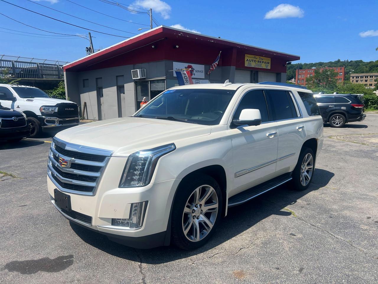 2015 CADILLAC ESCALADE