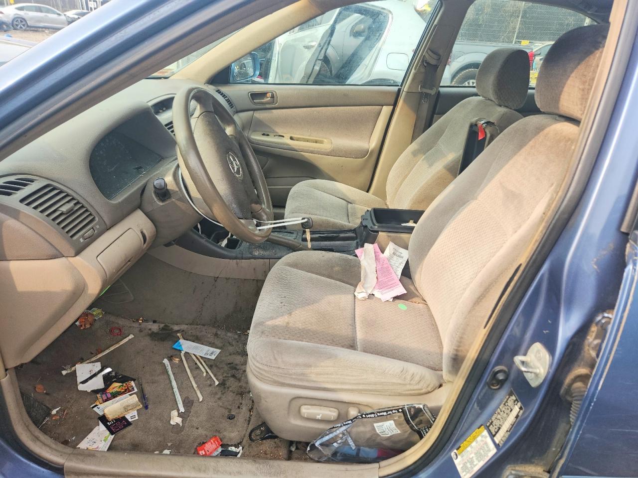 2004 TOYOTA CAMRY