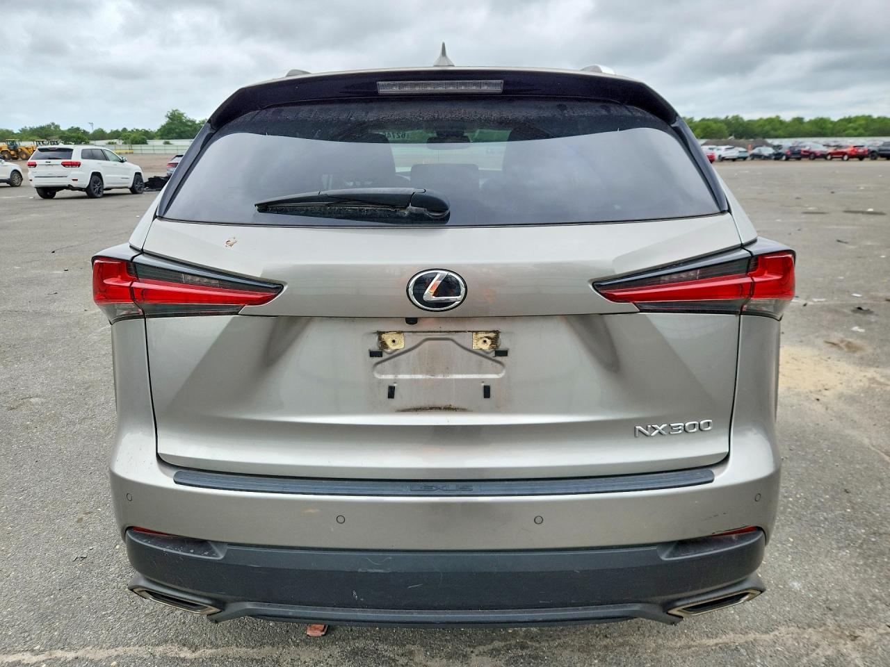 2020 LEXUS NX
