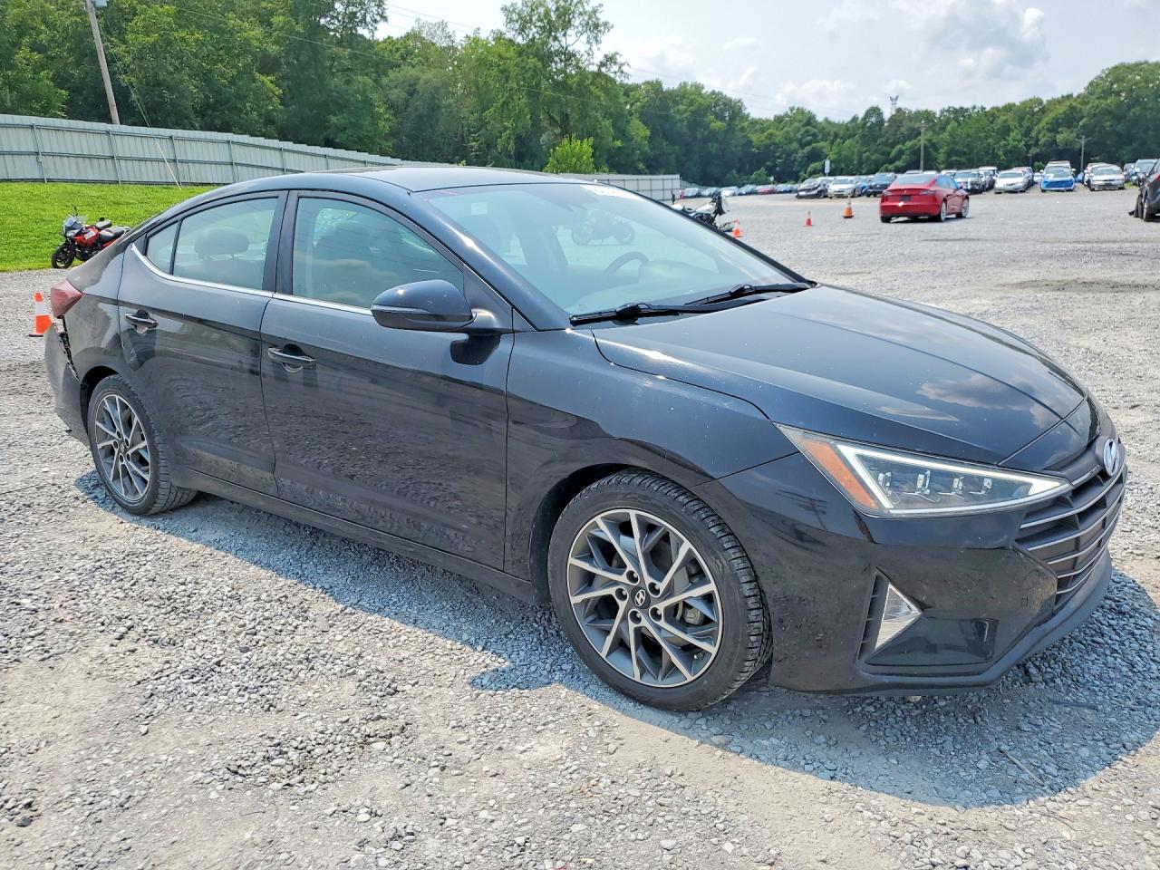 2019 HYUNDAI ELANTRA