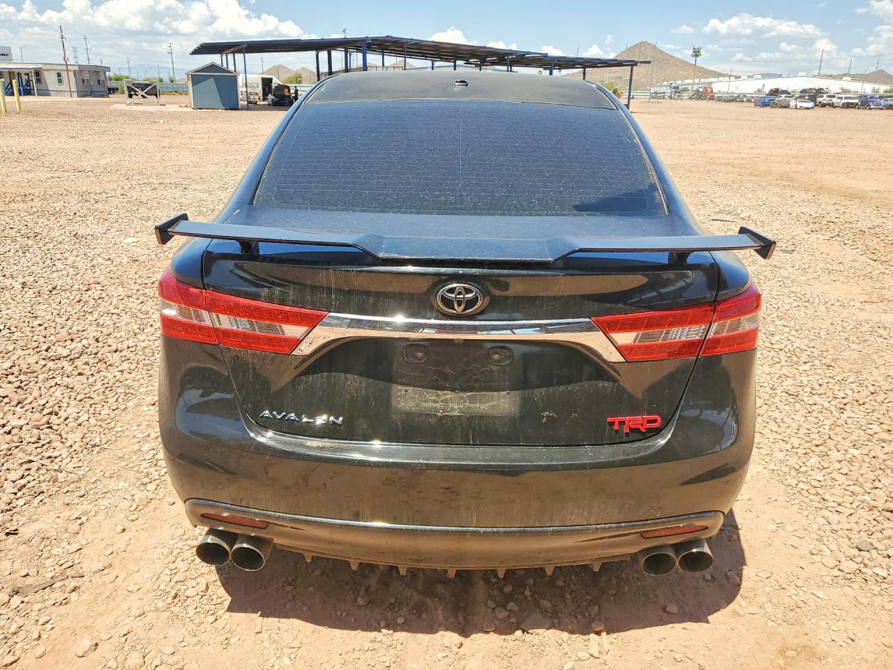 2015 TOYOTA AVALON
