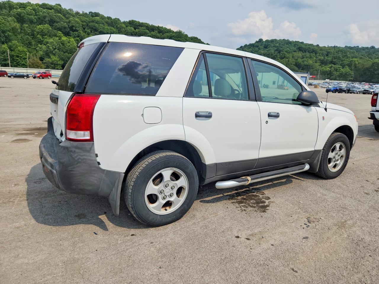 2003 SATURN VUE