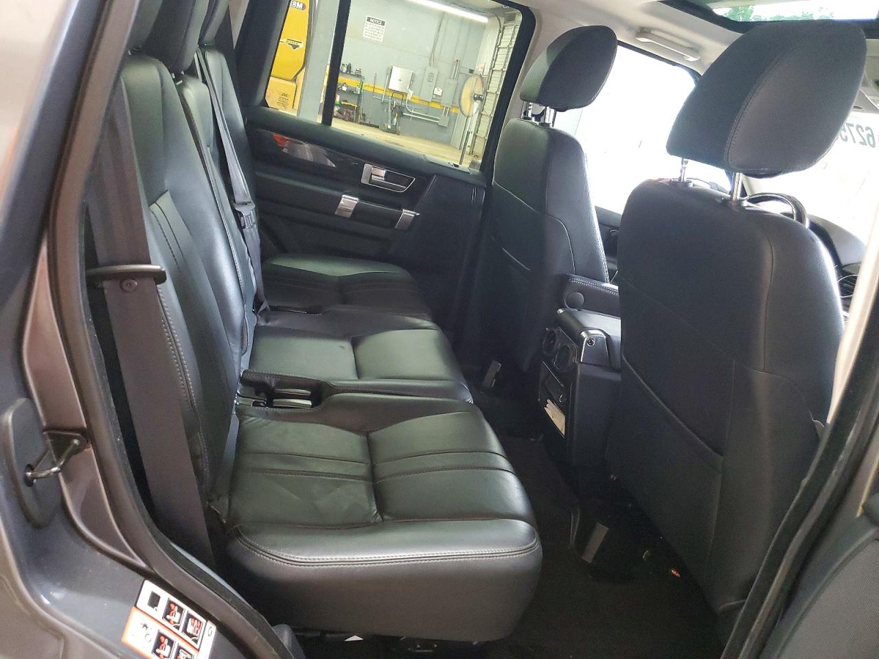 2015 LAND ROVER LR4