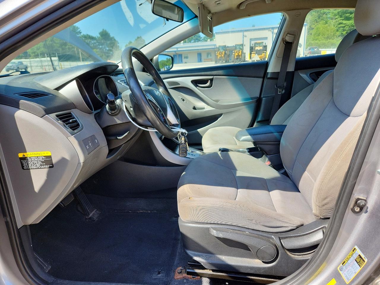 2012 HYUNDAI ELANTRA