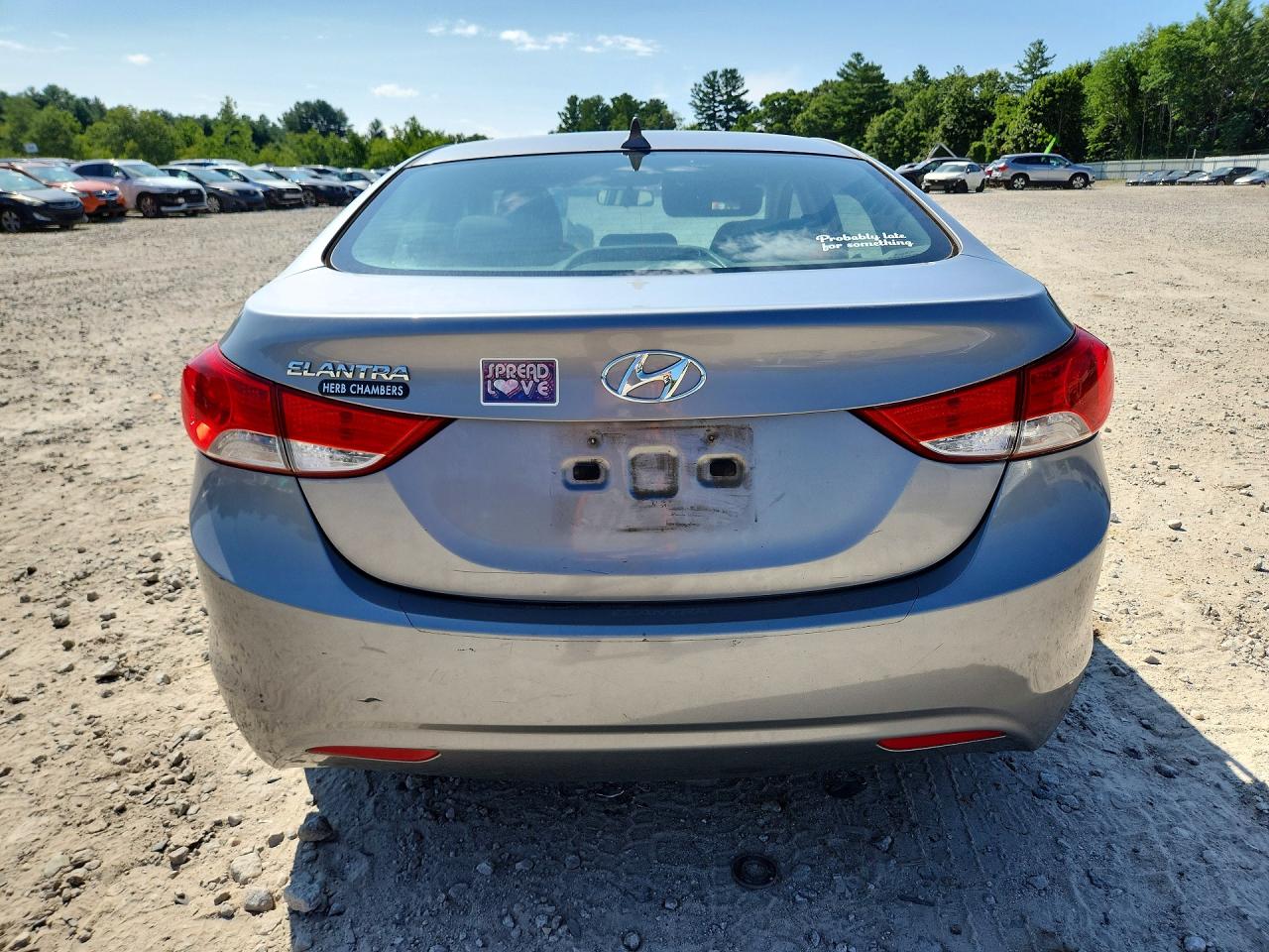 2012 HYUNDAI ELANTRA