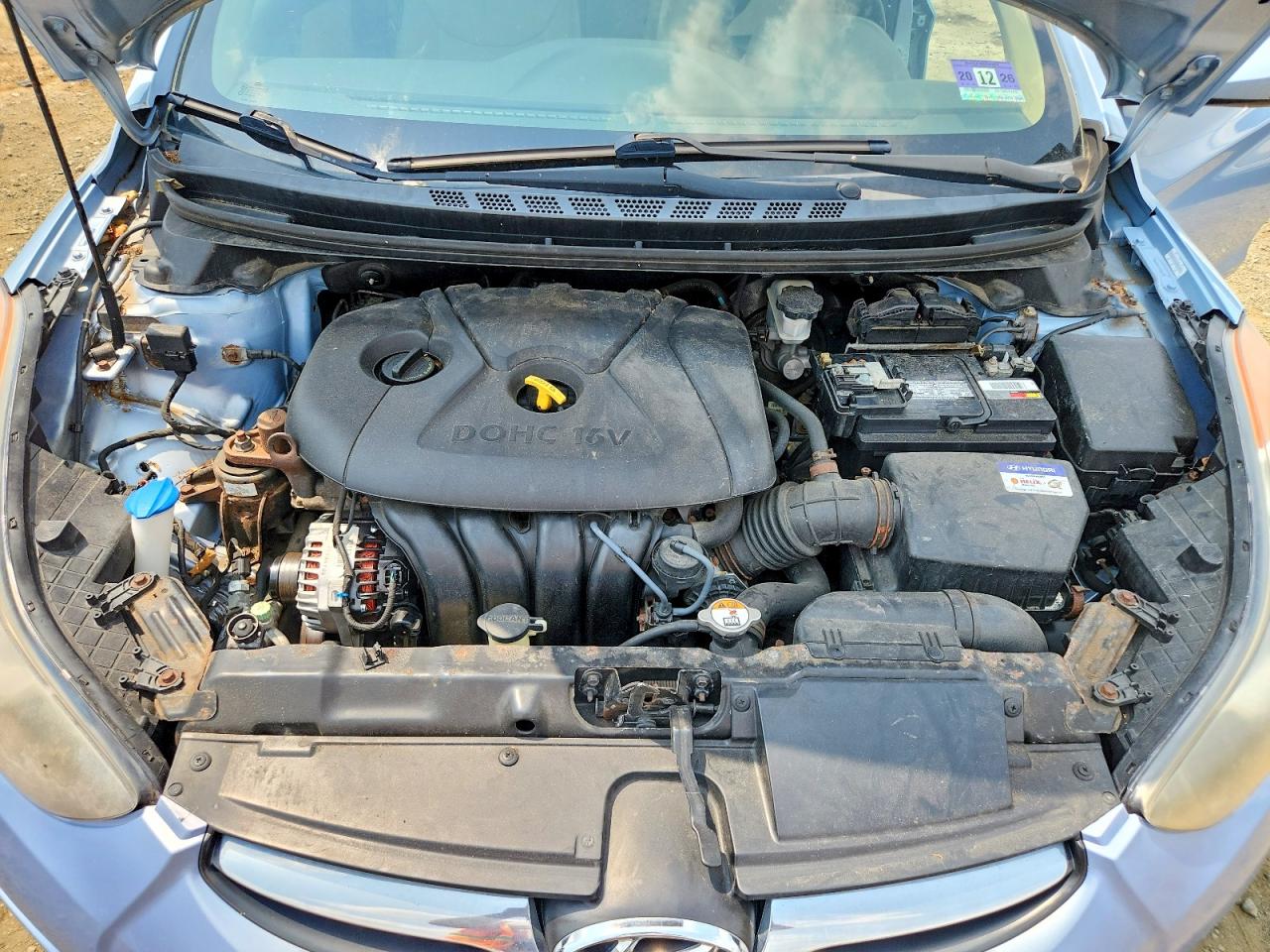 2012 HYUNDAI ELANTRA
