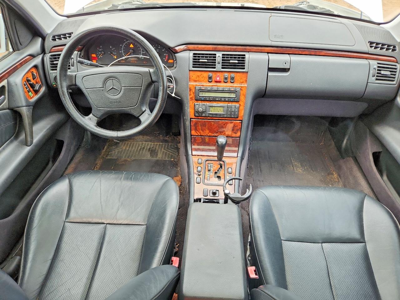 1999 MERCEDES-BENZ E-CLASS