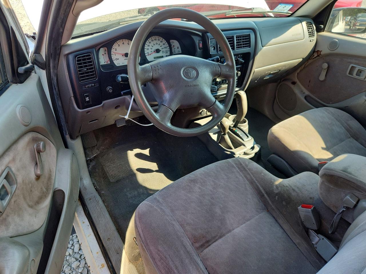 2002 TOYOTA TACOMA