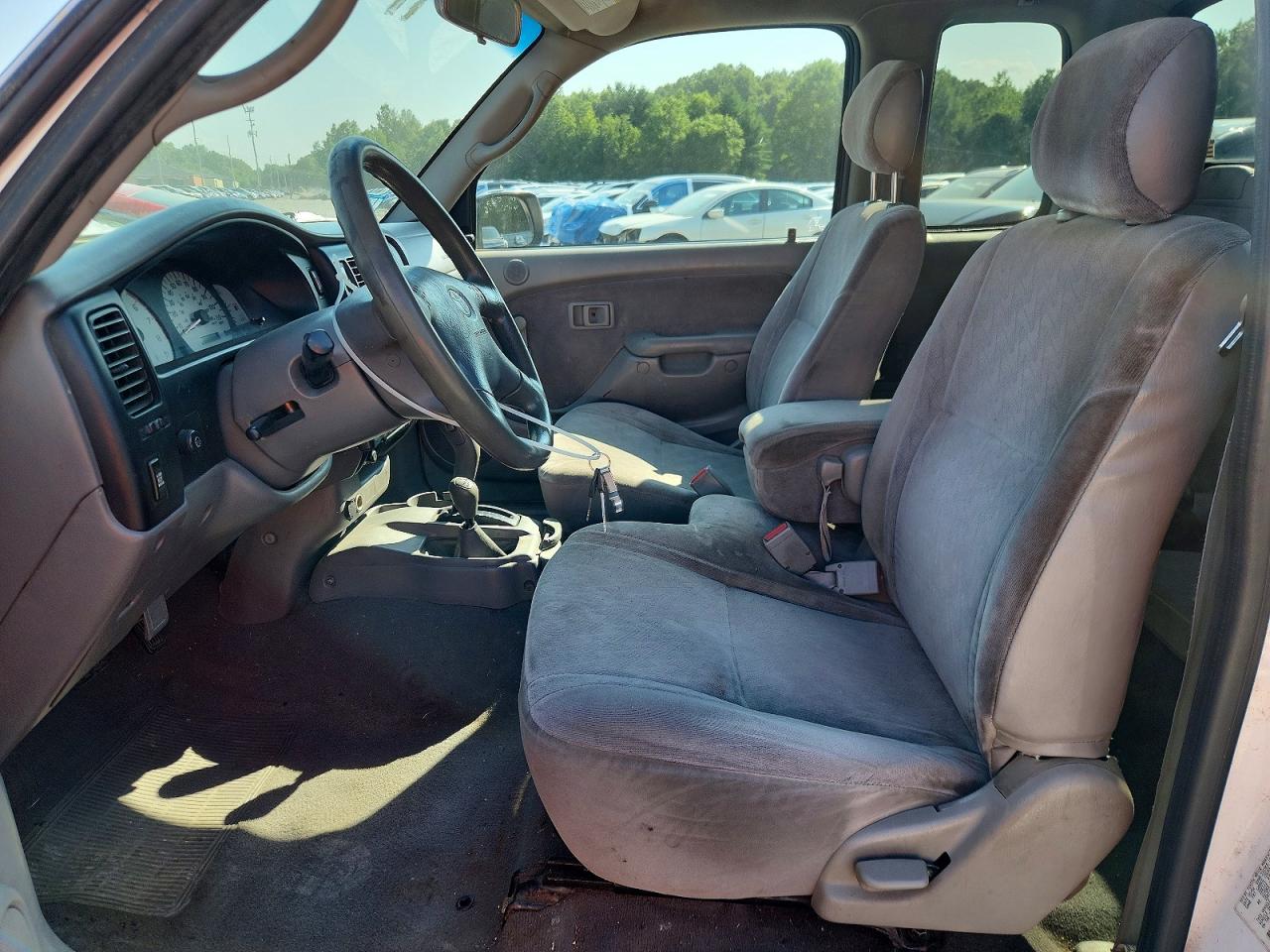 2002 TOYOTA TACOMA
