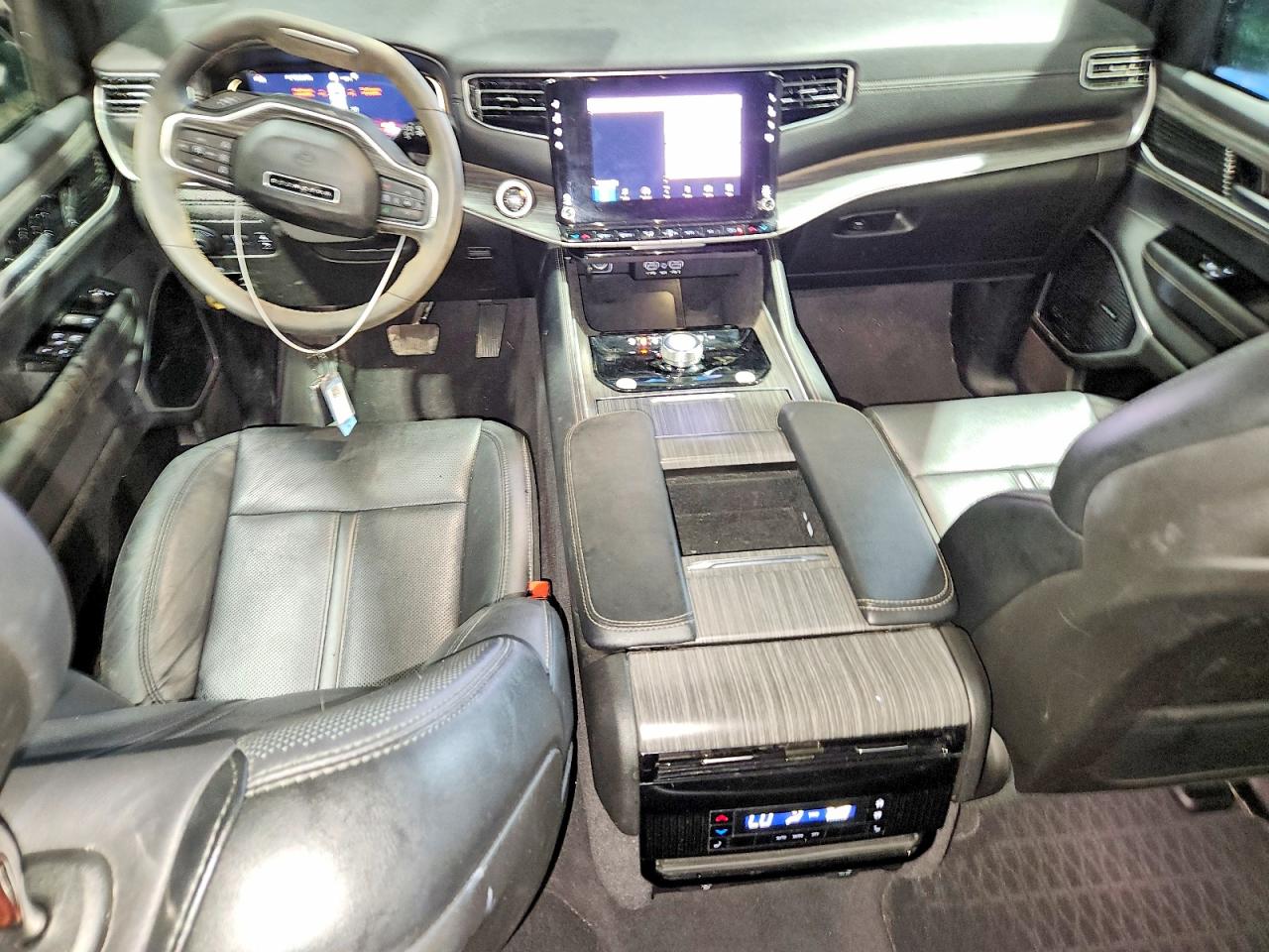 2024 JEEP WAGONEER