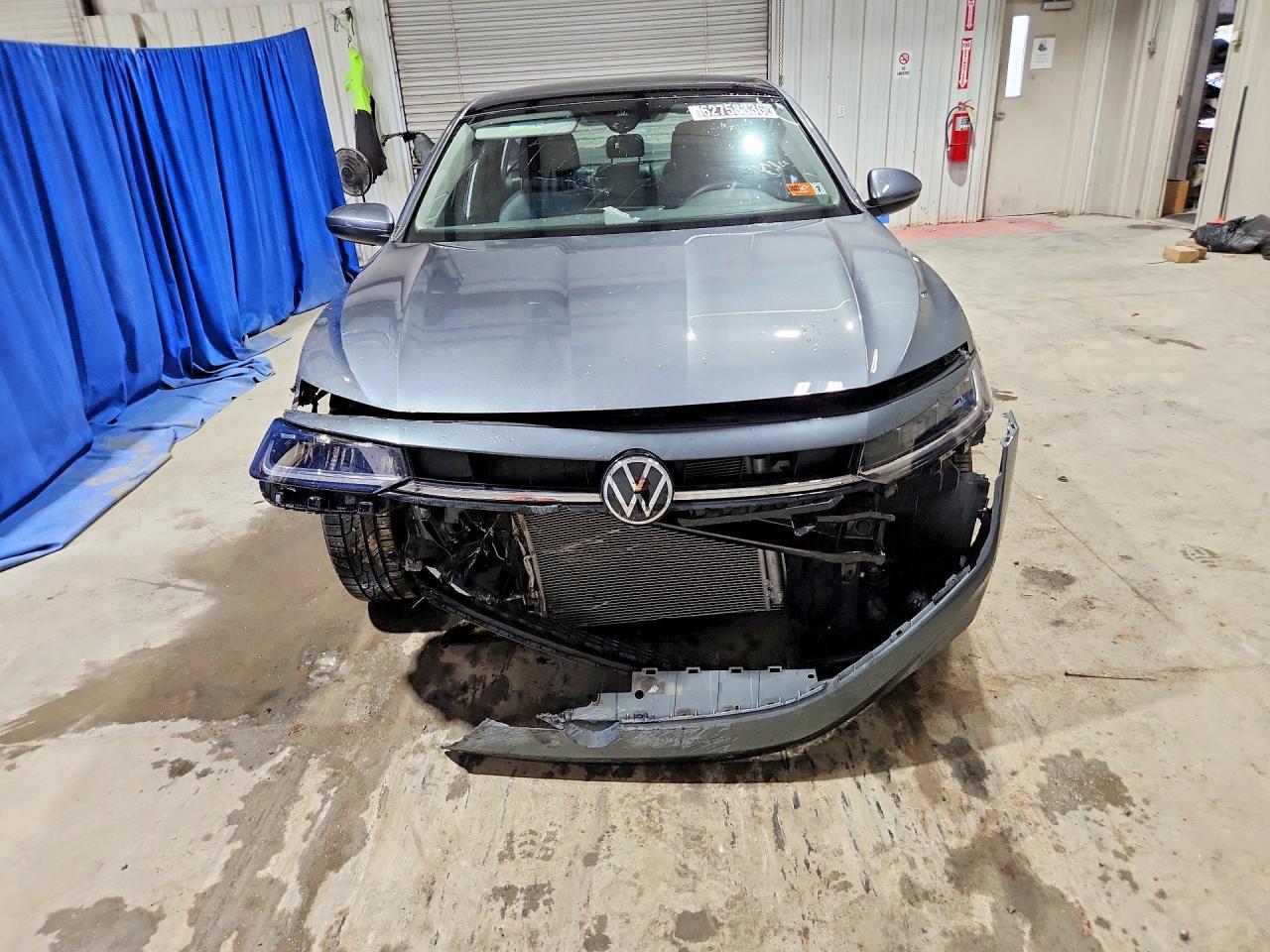 2025 VOLKSWAGEN JETTA