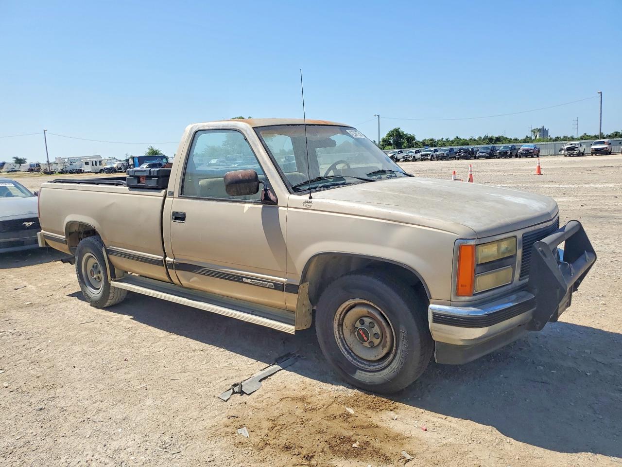 1990 GMC SIERRA