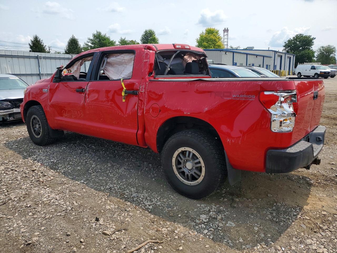 2011 TOYOTA TUNDRA