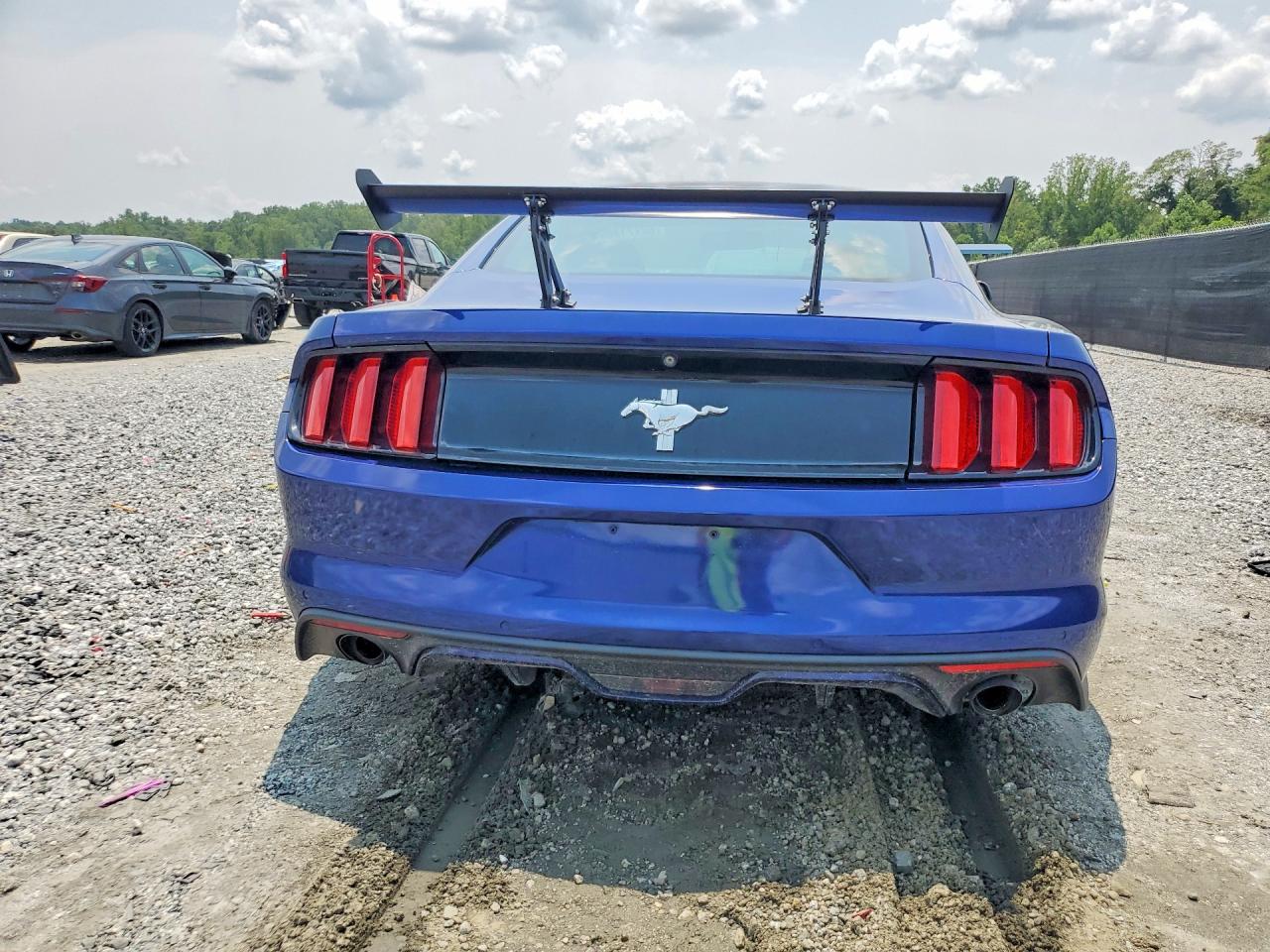 2015 FORD MUSTANG