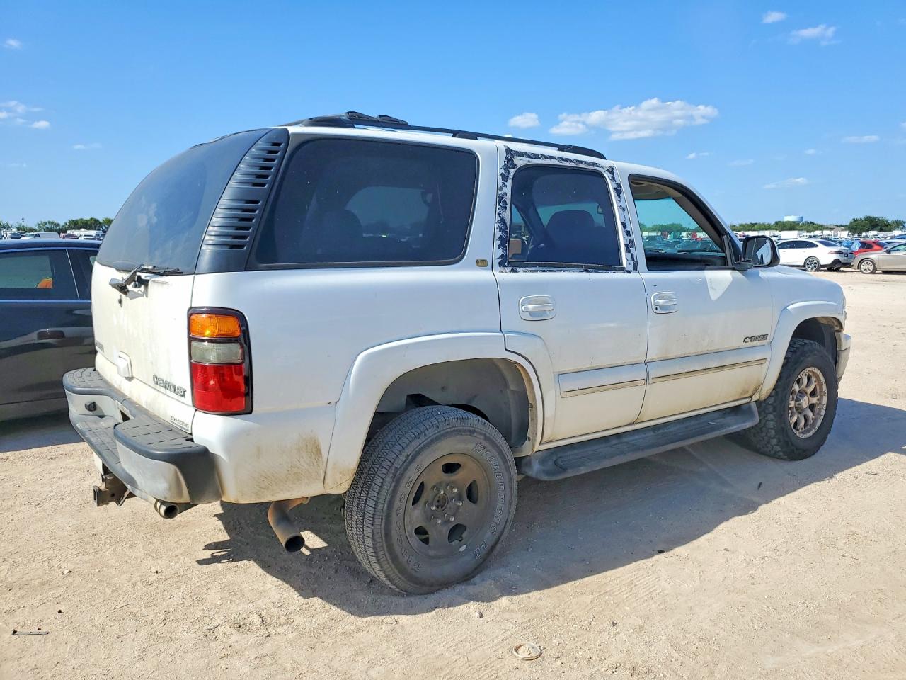 2003 CHEVROLET TAHOE
