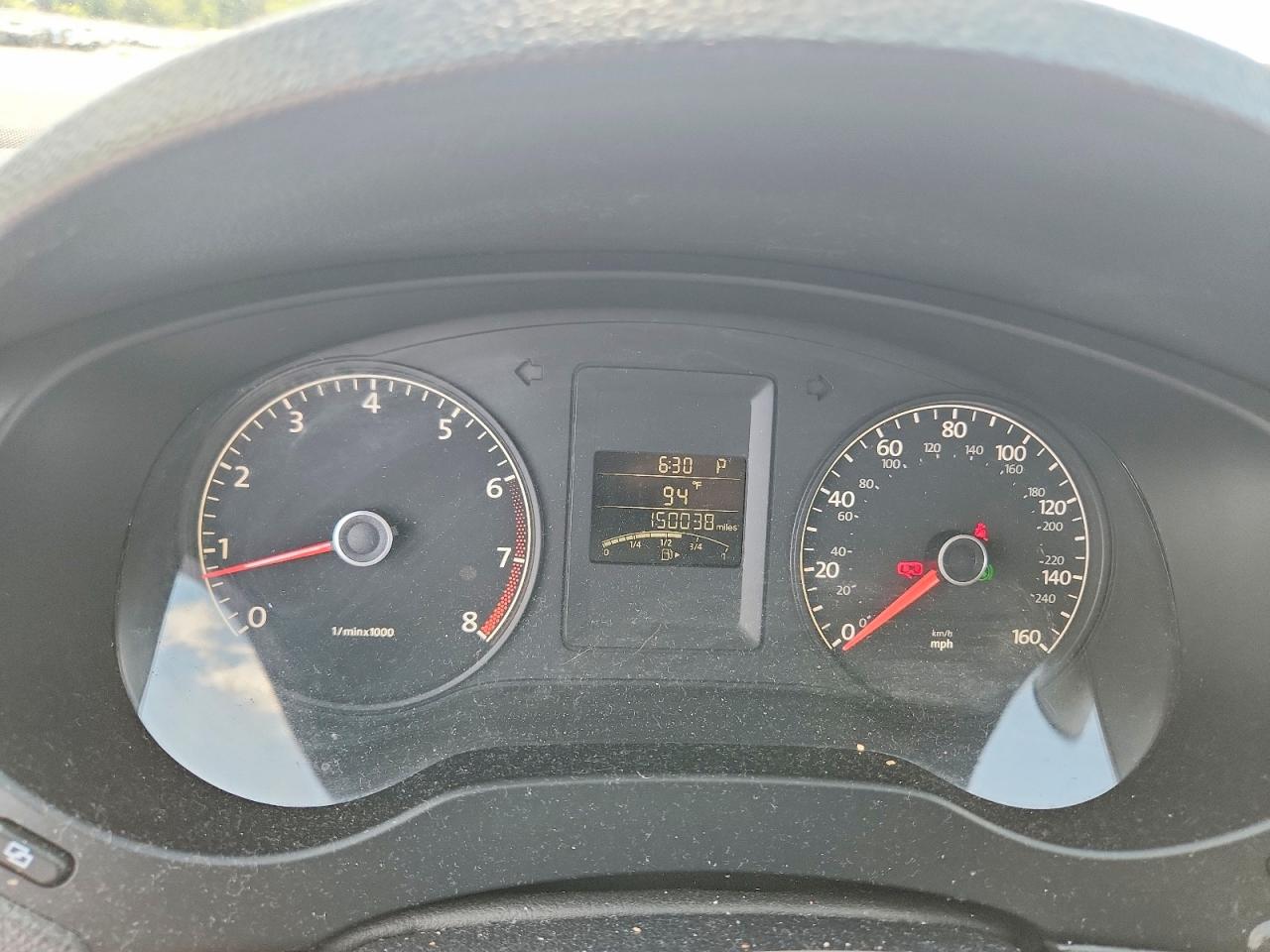 2011 VOLKSWAGEN JETTA